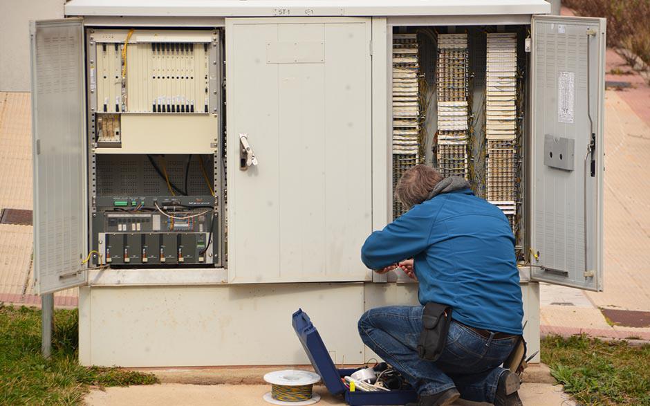 travaux d'électricité Vaux-le-Pénil